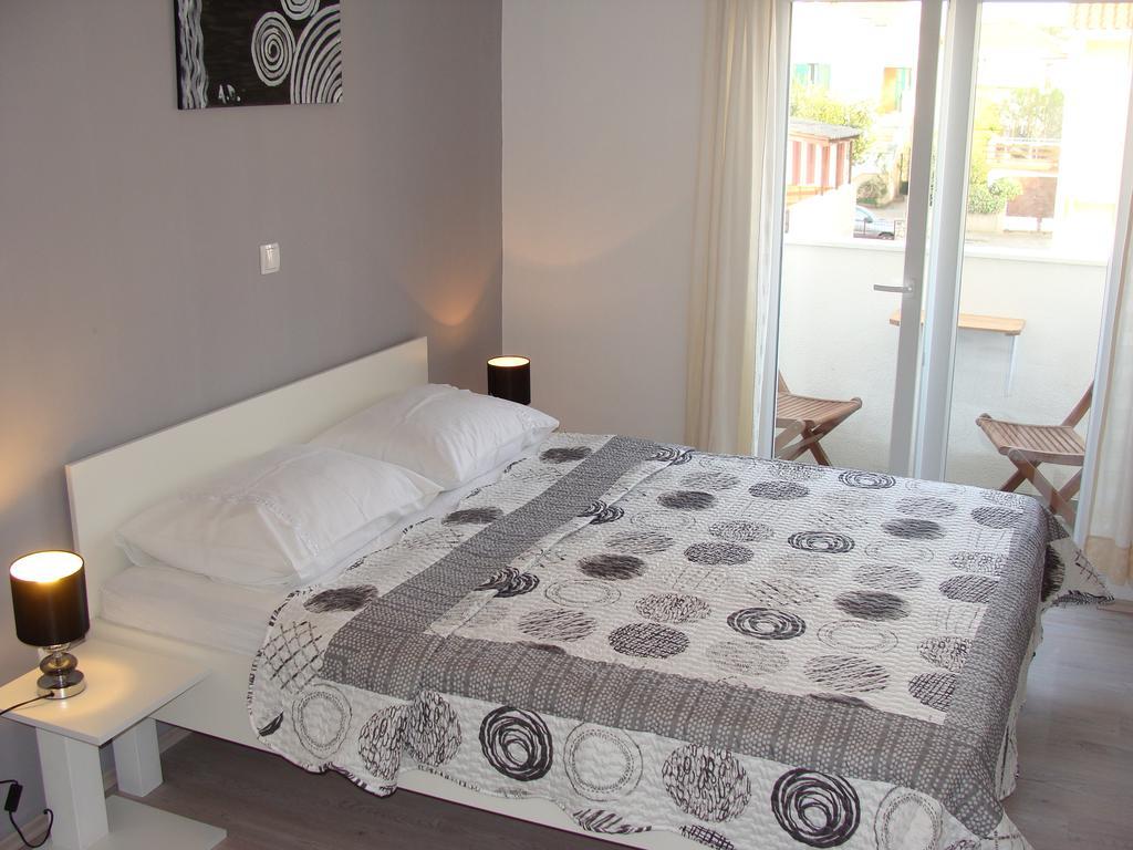 Guest House Dragic - Anex Zadar Rom bilde